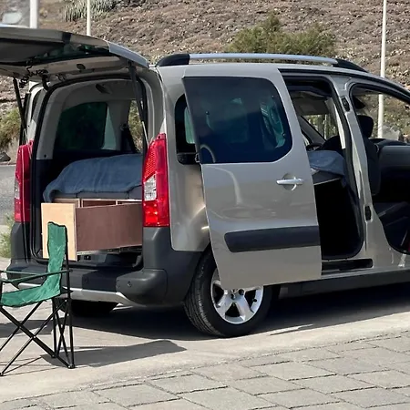 Camper El Drago Campsite San Marcos (Tenerife)